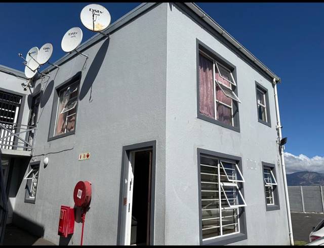 3 BEDROOM APARTMENT FOR SALE IN OTTERY